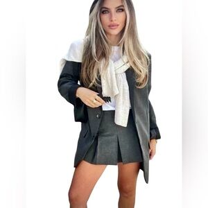ZARA Box Pleated Mini Skort size Small  whimsigoth Gray school girl A-line kilt